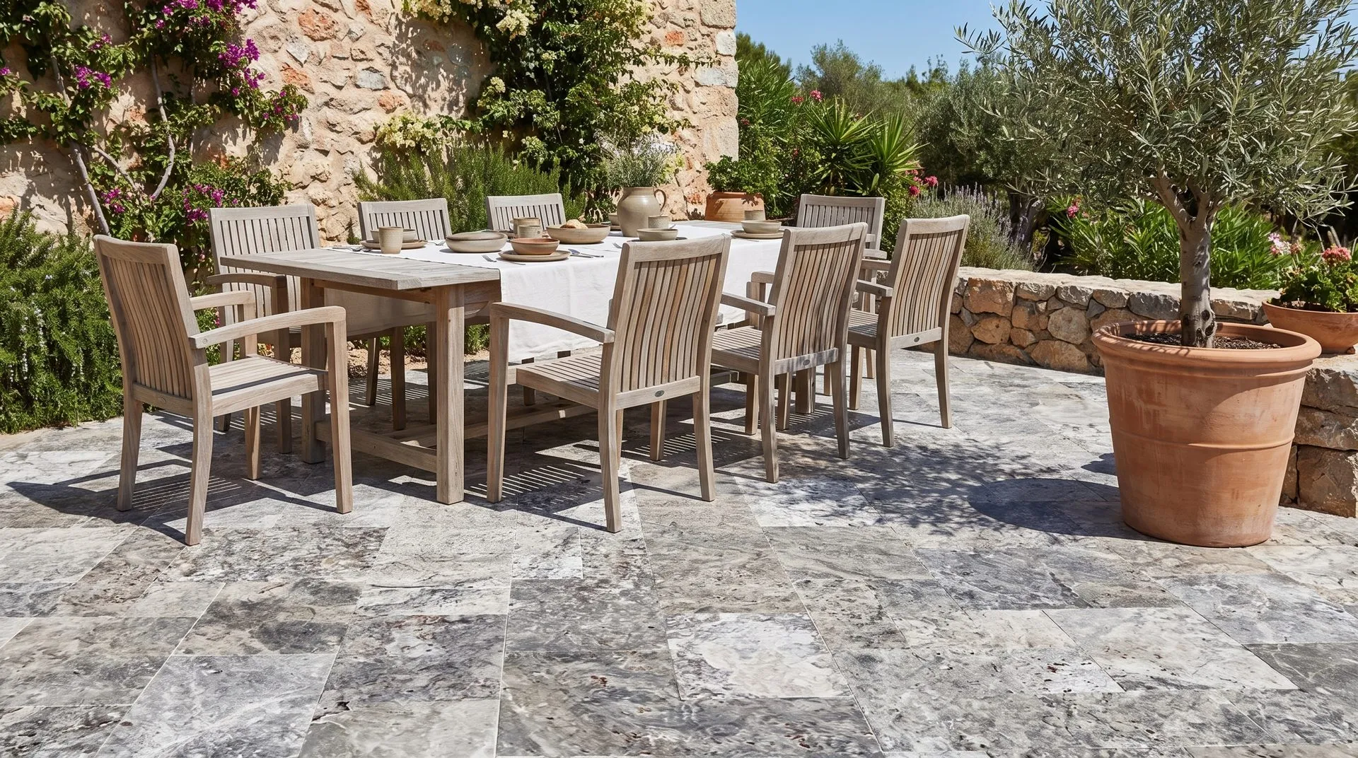 Silver Comm travertine collection